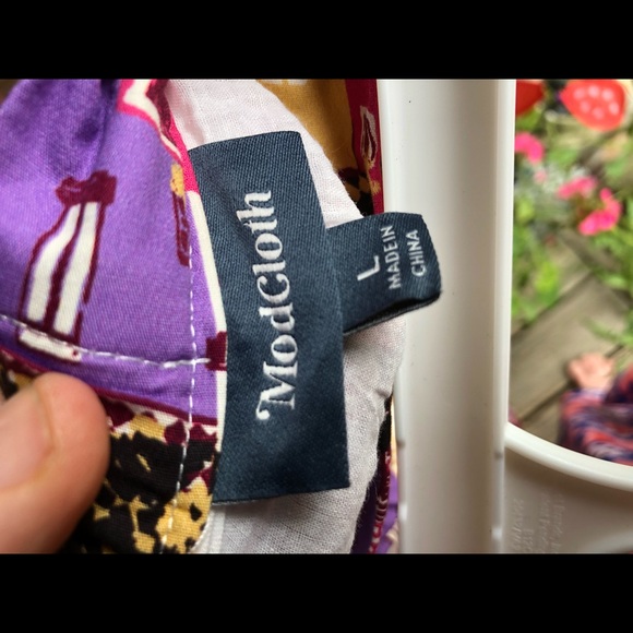 ModCloth Cities Skirt Size L - Picture 5 of 5